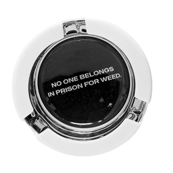Legalize Ashtray with Silicone Cover